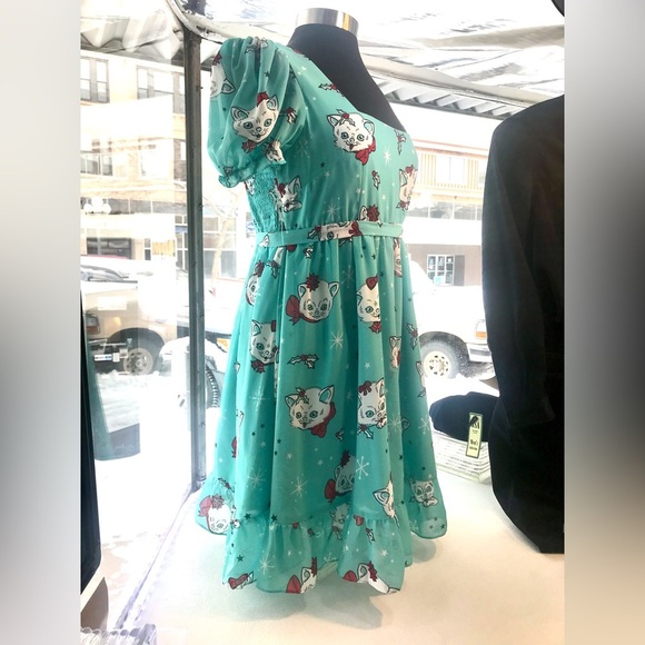 Sourpuss Christmas Kitties Women’s Cream Puff Dress Ice Blue New - Picture 5 of 11